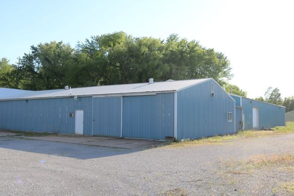 15022 E Illinois, Benton, IL 62812